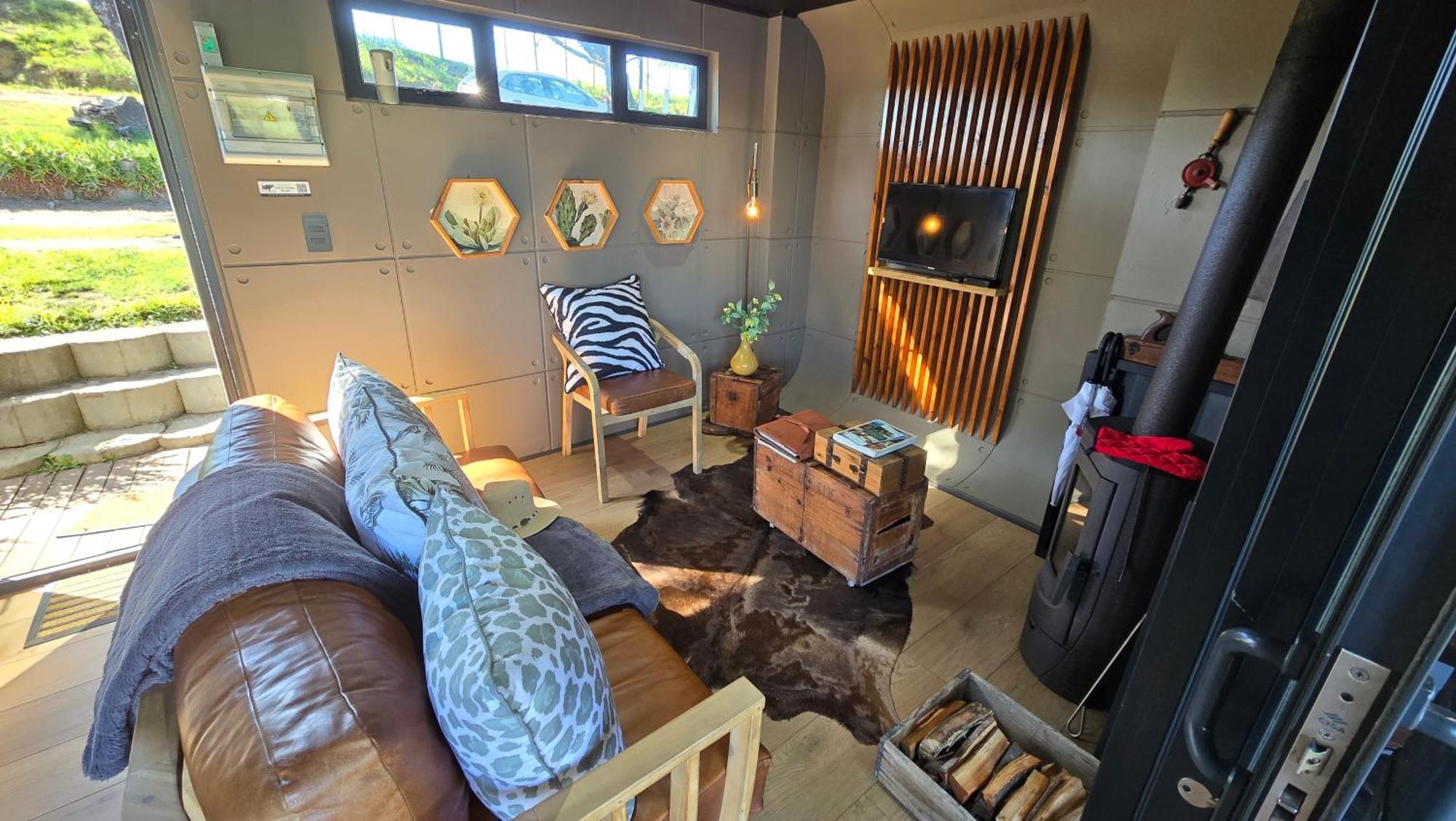 Buff & Fellow Eco Cabins George Buitenkant foto